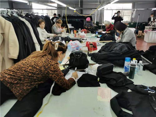 诗赞耿圩村 聚创制衣公司 致富带头人 耿红中 诗 王锦森