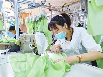 福荣制衣产品畅销国际市场