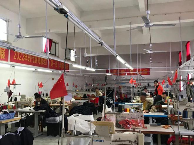 琼中制衣厂 扶残助困的“梦工厂”